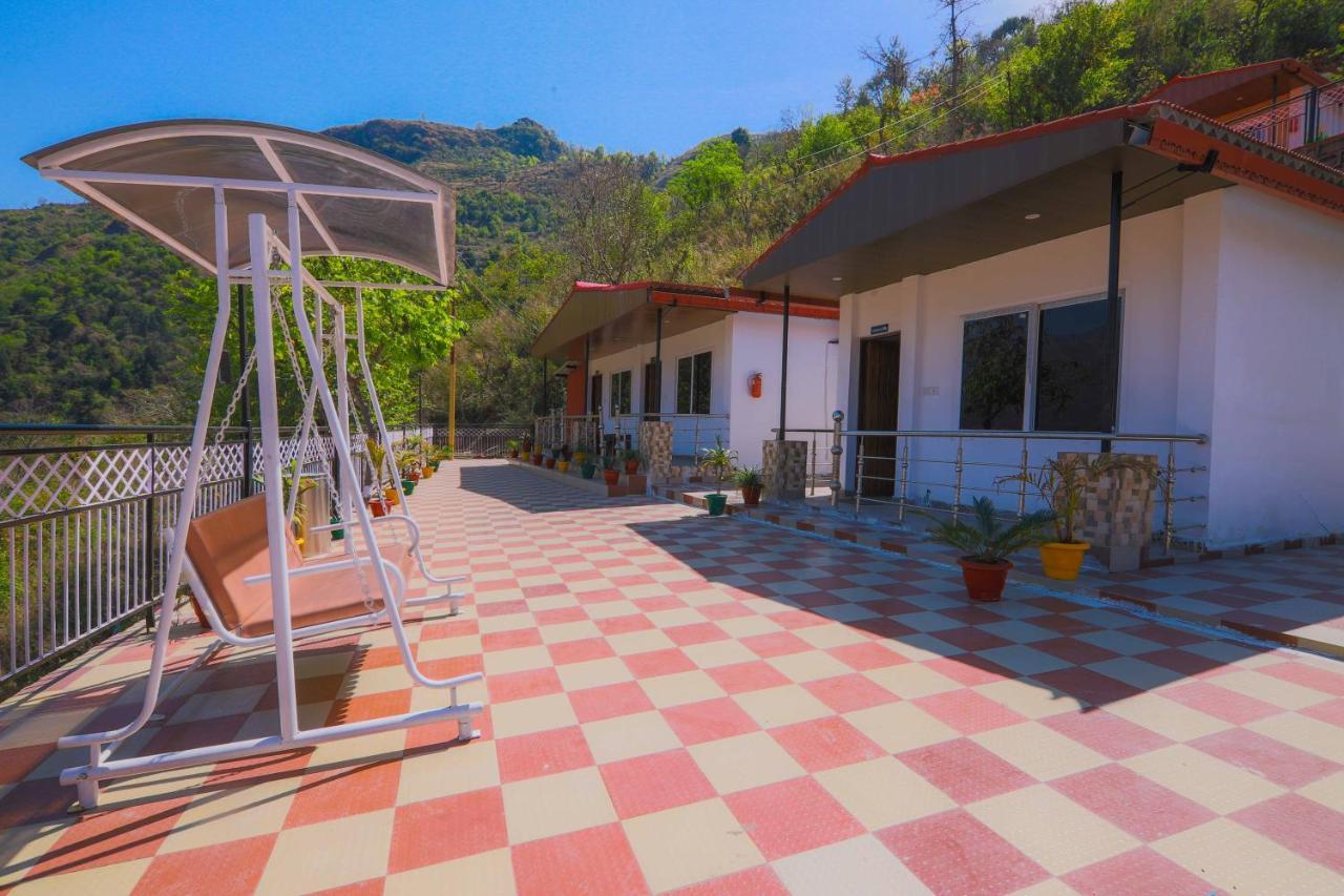 V Resorts Brv Resort Mussoorie Extérieur photo