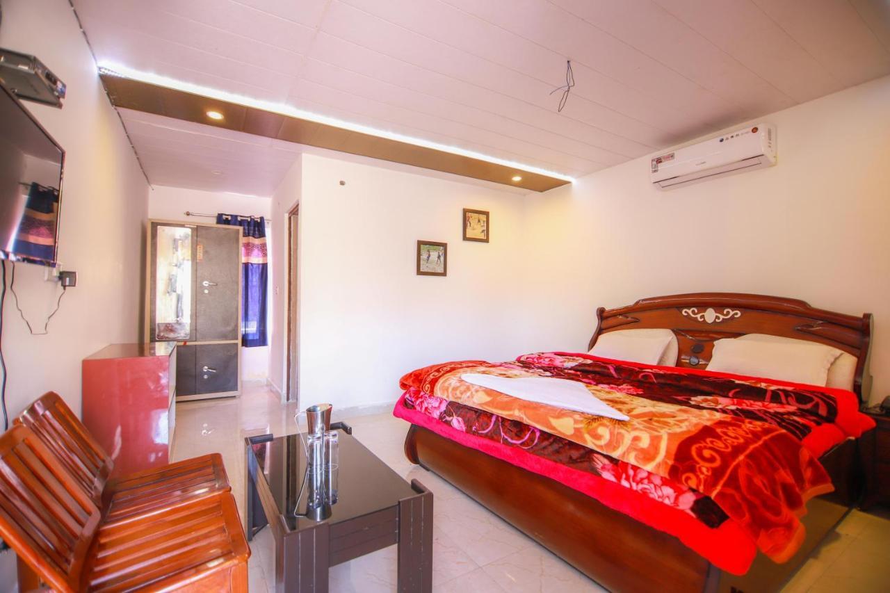 V Resorts Brv Resort Mussoorie Extérieur photo